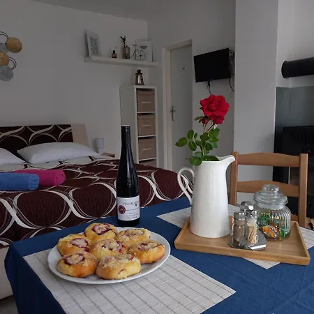 Beníškovec, Suchdol nad Luznici